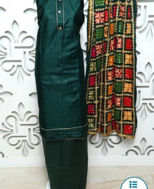 Semi Stitched Glazed muslin kurta with gold piping and Swarovski work all over,finished with gold piping on hemline border.