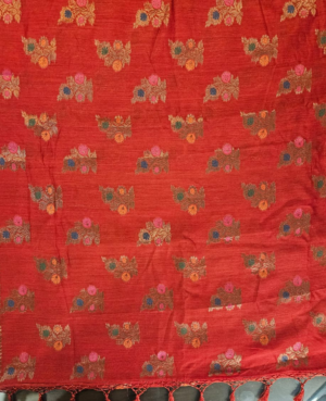 Pure Munga Silk Woven Meenakari Bootas and Antique Gold Zari Saree with Woven Silk And Antique  Gold Zari Running Blouse.
